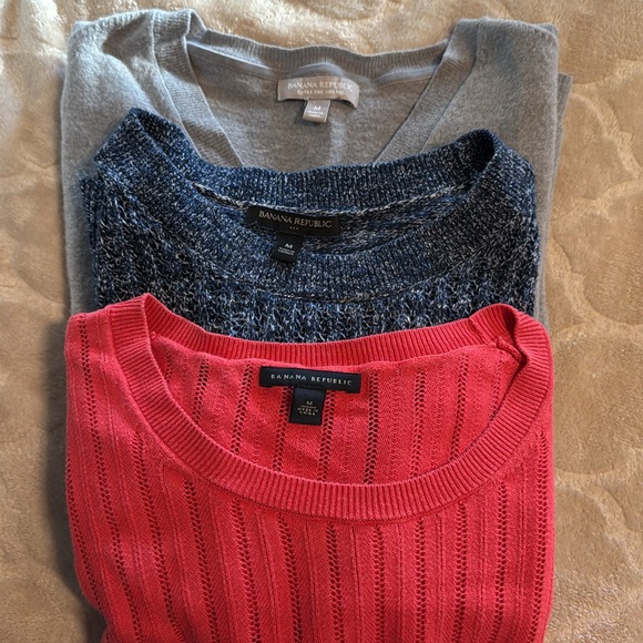 BANANA REPUBLIC SWEATER BUNDLE - Picture 3 of 17